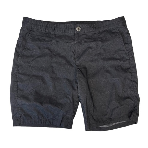 Athleta Charcoal Gray Shorts Size 16 - Picture 1 of 7